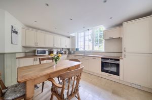 Photo 20- click for photo gallery